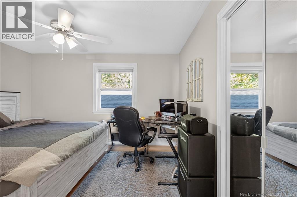 4 Lansdown Avenue - 19