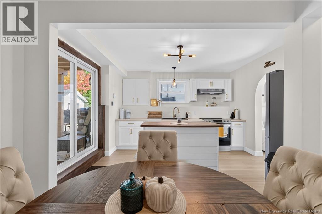 4 Lansdown Avenue - 31