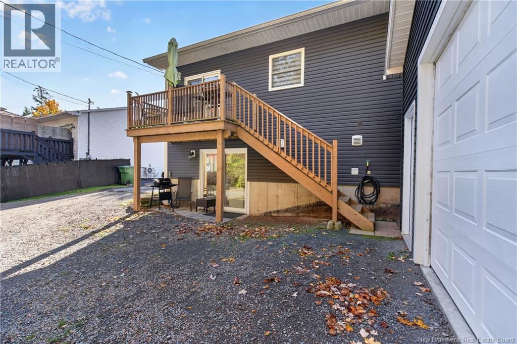 4 Lansdown Avenue - 43