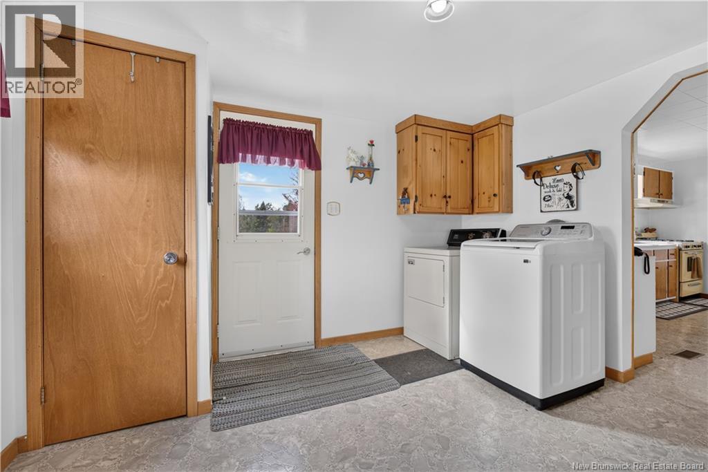 919 Northwest Road - 12