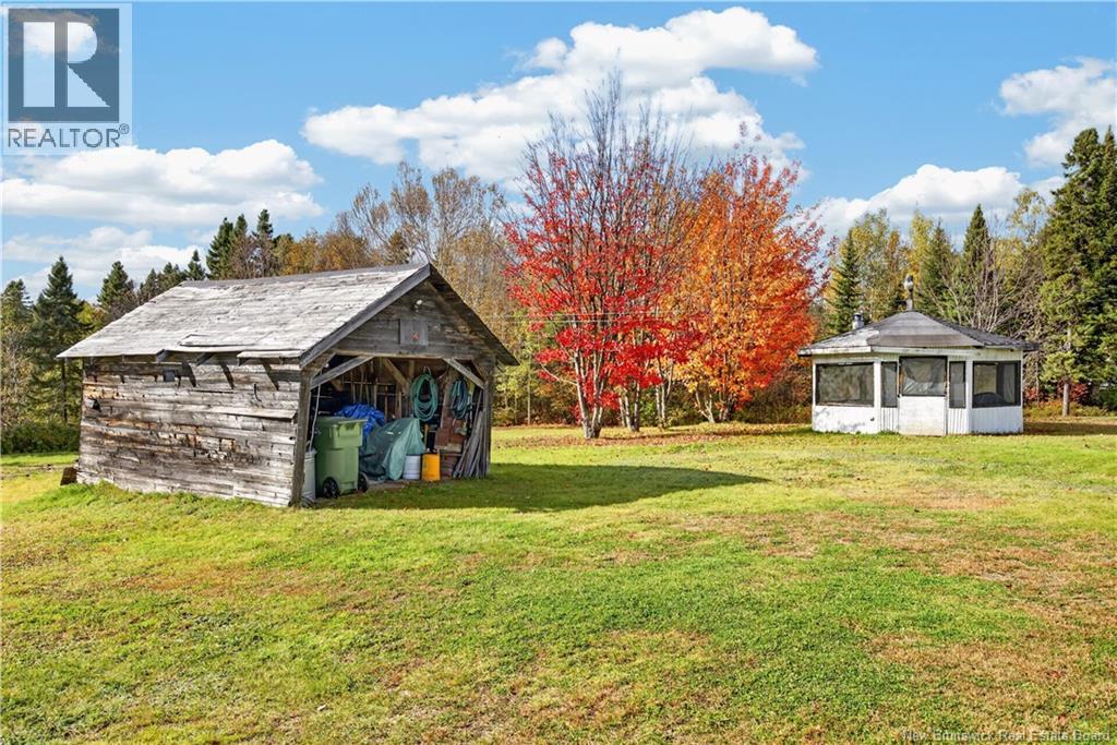 919 Northwest Road - 32