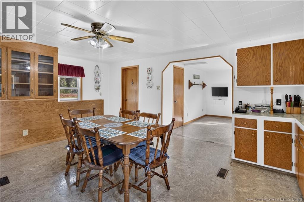 919 Northwest Road - 8