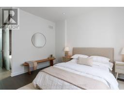 128 Montgomery Avenue, Toronto, ON M4R1E2 Photo 24