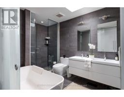 128 Montgomery Avenue, Toronto, ON M4R1E2 Photo 25