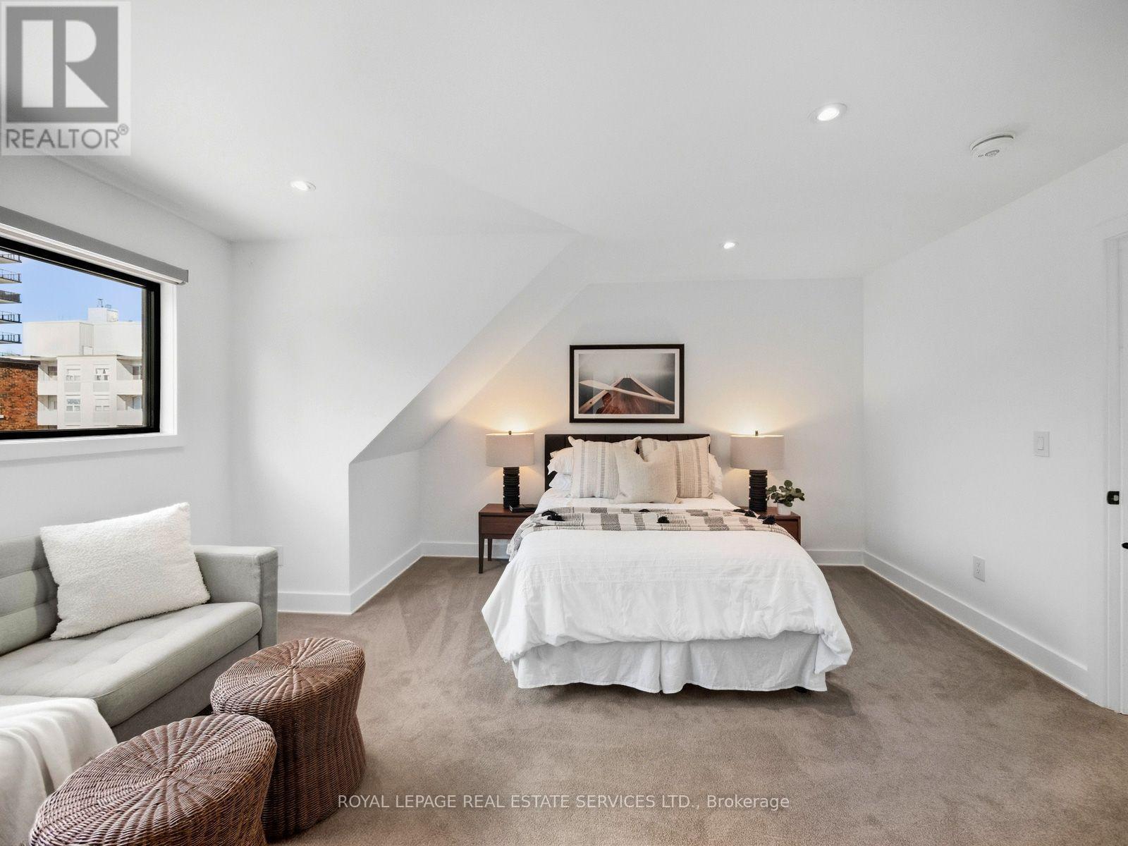 374 Spadina Road, Toronto, ON photo 35