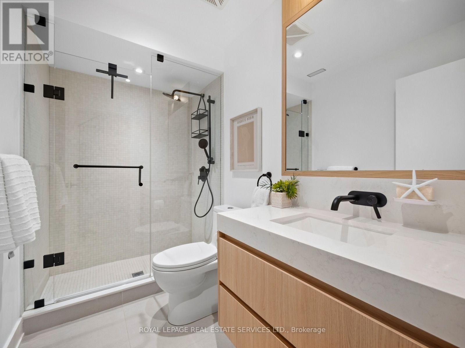 374 Spadina Road, Toronto, ON photo 42