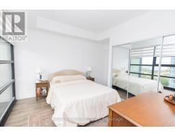 908 A - 1606 Charles Street, Whitby, ON L1N0P1 Photo 6
