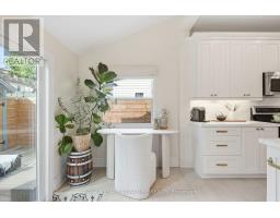 170 Broadview Avenue, Toronto, ON M4M2G5 Photo 14