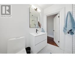 170 Broadview Avenue, Toronto, ON M4M2G5 Photo 25