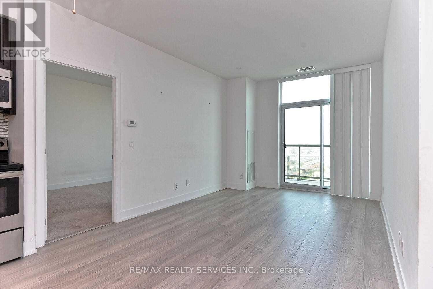 PH03- 1215 Bayly Street, Pickering, ON photo 12