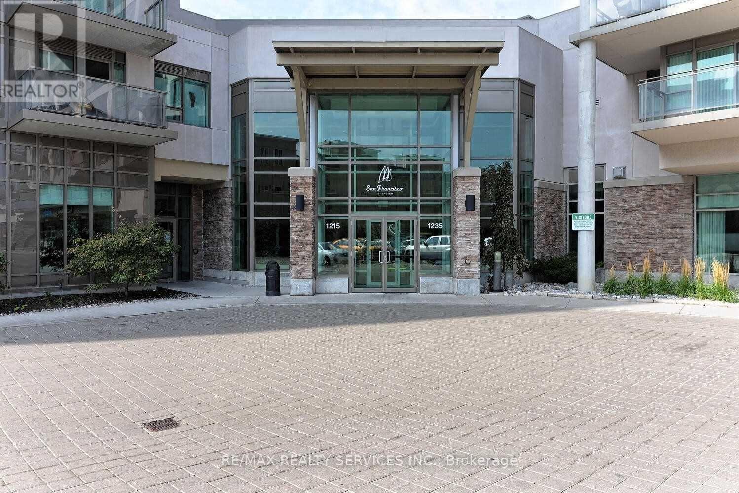 PH03- 1215 Bayly Street, Pickering, ON photo 3