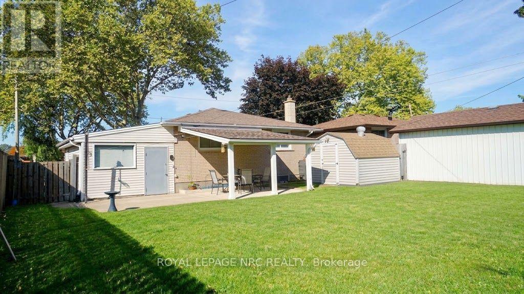 7030 Whitman Avenue — photo 40