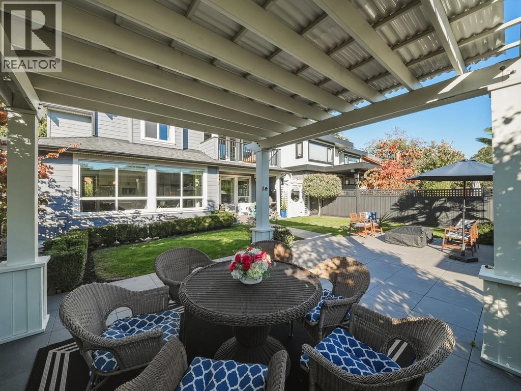 Photo of 355 E 15TH STREET 20