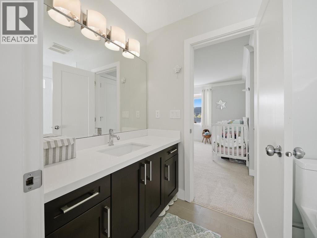 Photo of 355 E 15TH STREET 27