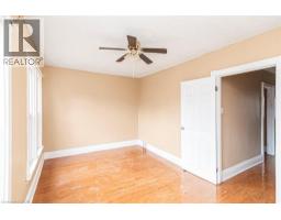 46 Holton Avenue N, Hamilton, ON L8L6H4 Photo 24