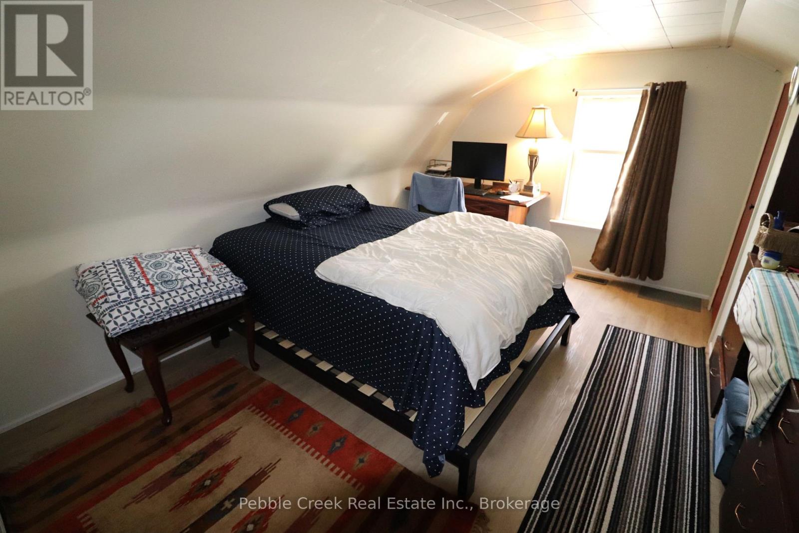 208 Hincks Street — photo 13