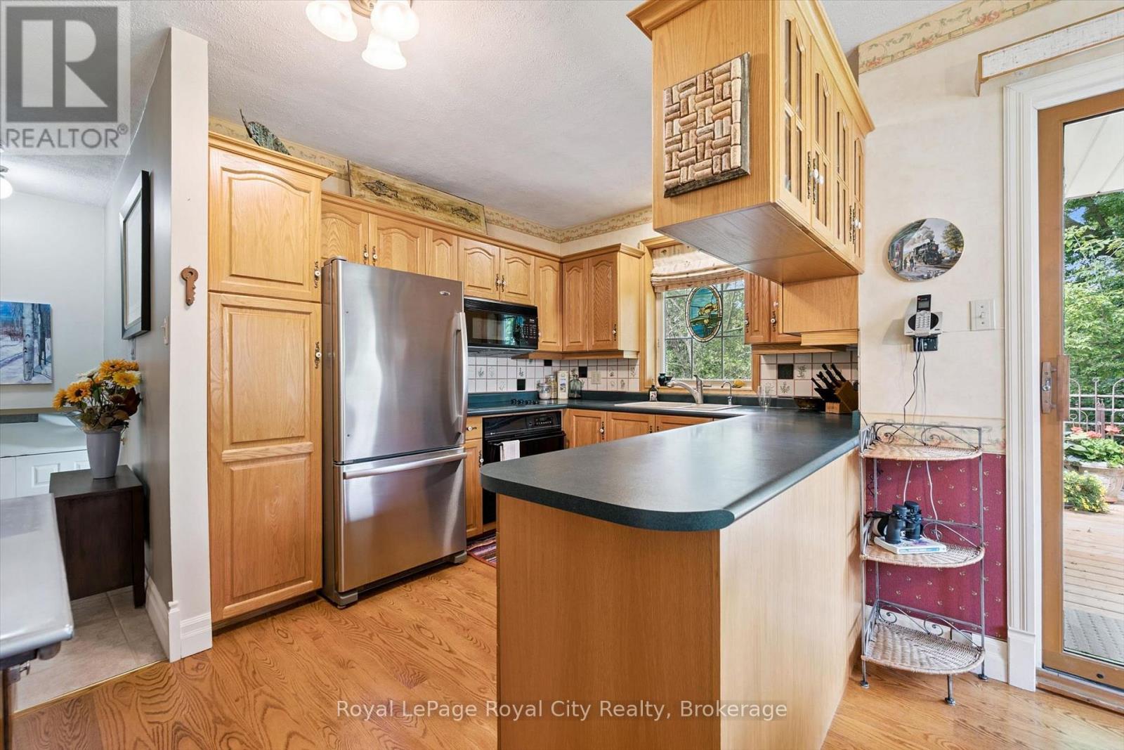 16 Water Street West — photo 13