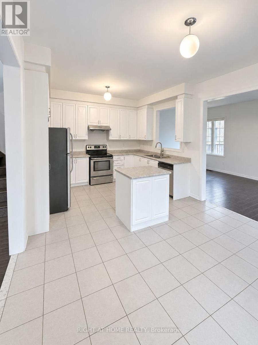 1260 Mccron Crescent — photo 4