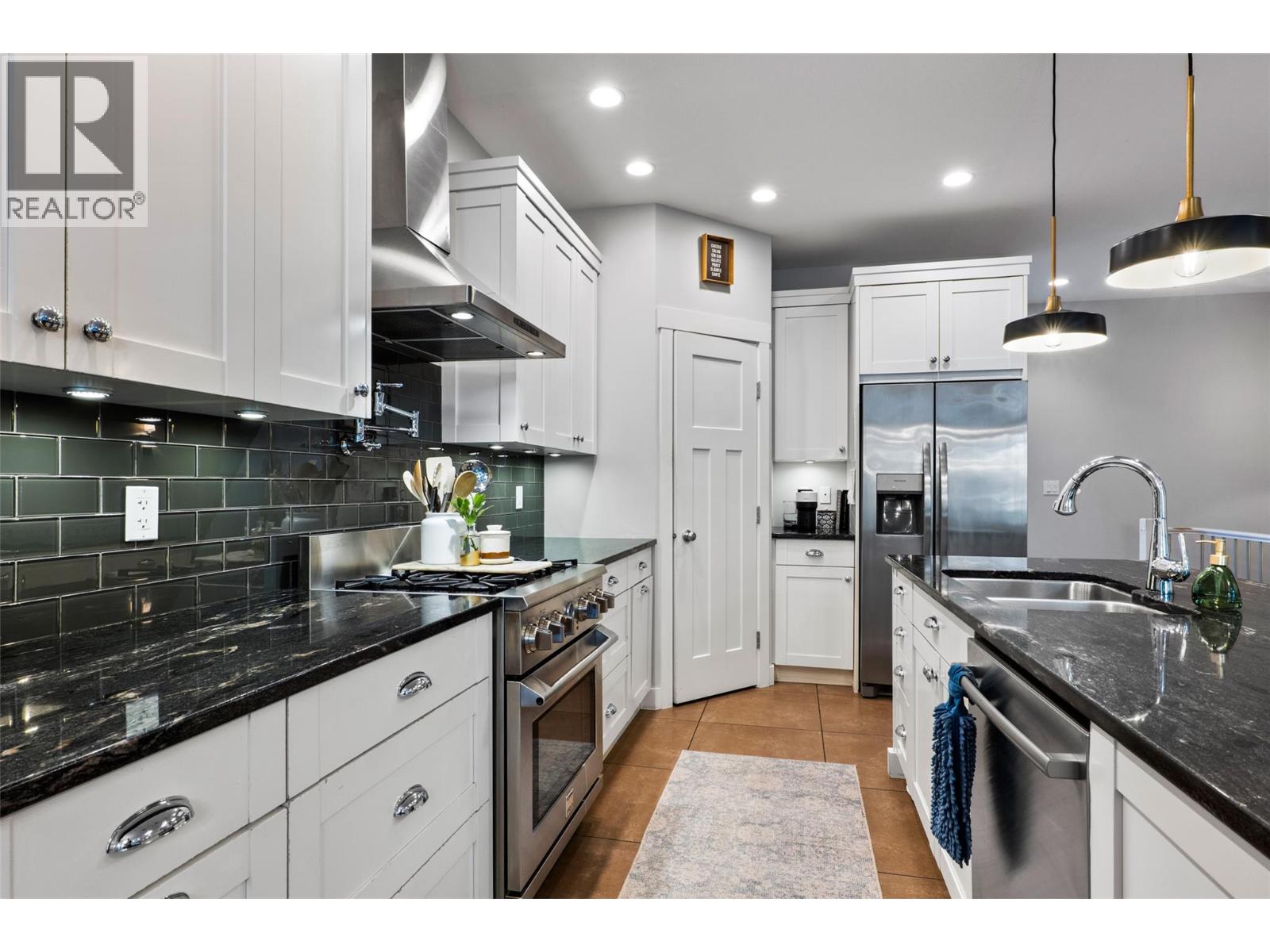 810 Woodrush Court - 7
