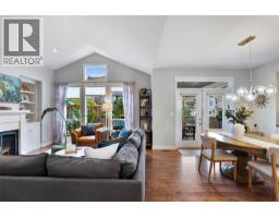 4pc Bathroom - 810 Woodrush Court, Kamloops, BC V2B6E6 Photo 11