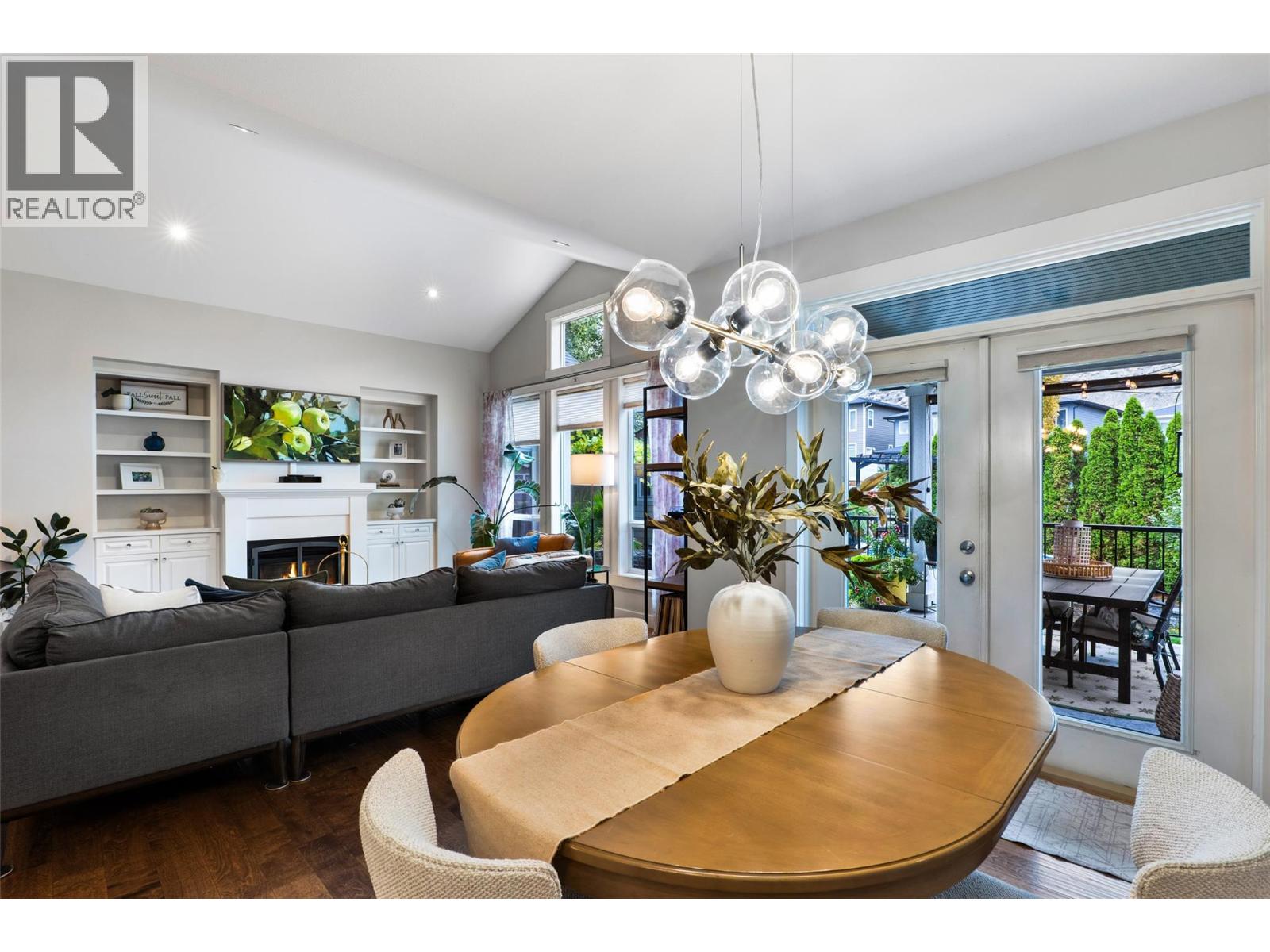 810 Woodrush Court - 10