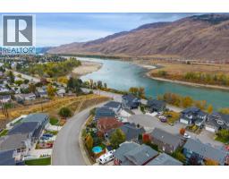 810 Woodrush Court, Kamloops, BC V2B6E6 Photo 68