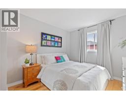 467 Hedgerow Lane, Oakville, ON L6H4V8 Photo 23
