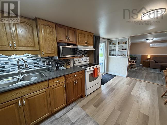 Property 21 of 36 of 29 Lakeview Drive