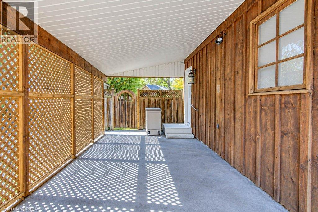48 Albion Street — photo 33