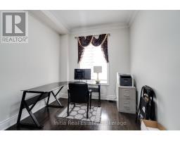 12 Erintown Crescent S, Brampton, ON L6P4H2 Photo 13