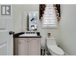 12 Erintown Crescent S, Brampton, ON L6P4H2 Photo 14