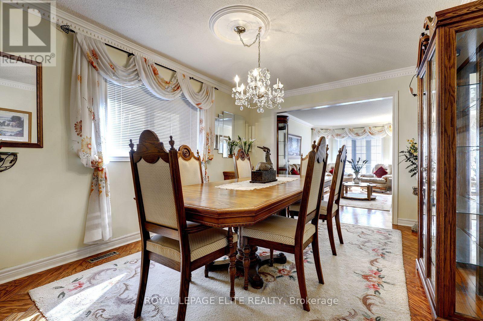 5 Pinecone Way East — photo 11