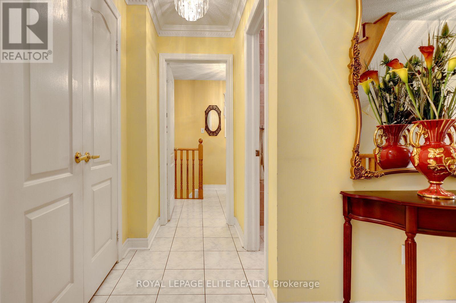 5 Pinecone Way East — photo 22