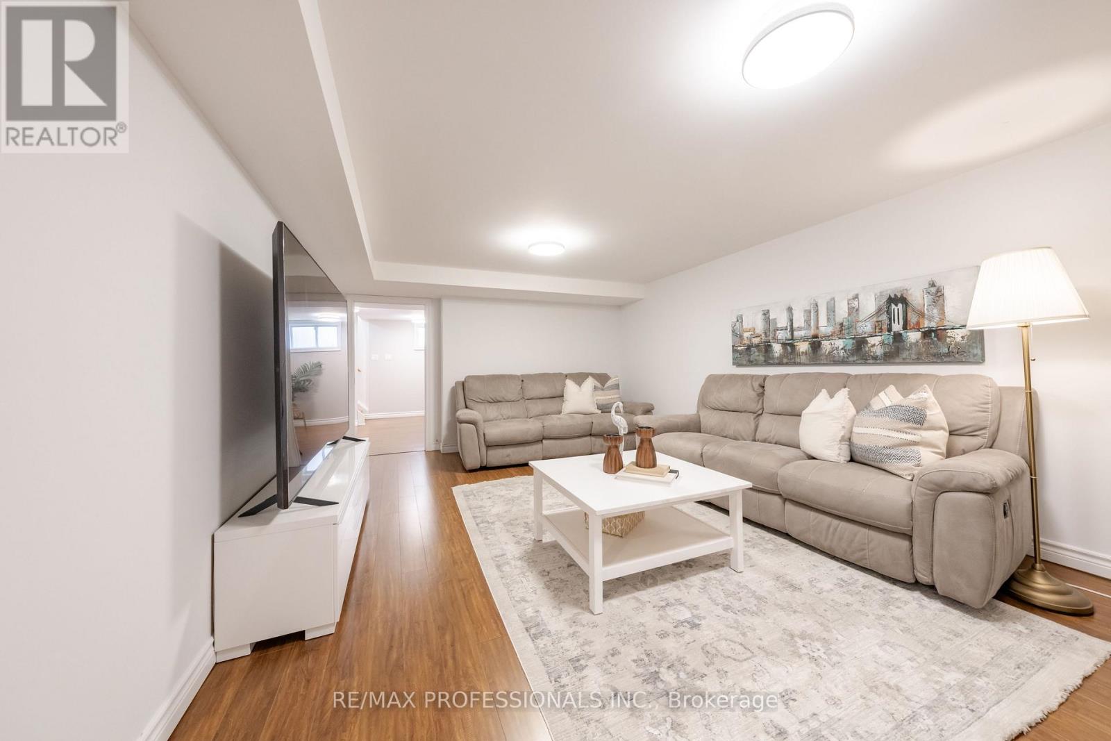 74 Crendon Drive, Toronto, ON photo 21