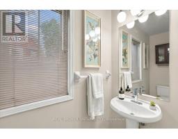 77 Norman Wesley Way, Toronto, ON M3M3H3 Photo 12