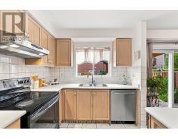 77 Norman Wesley Way, Toronto, ON M3M3H3 Photo 9