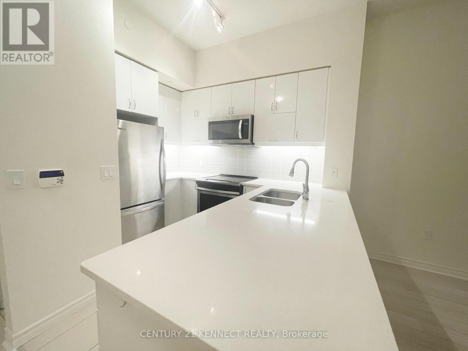 1602- 39 Annie Craig Drive, Toronto, ON photo 16