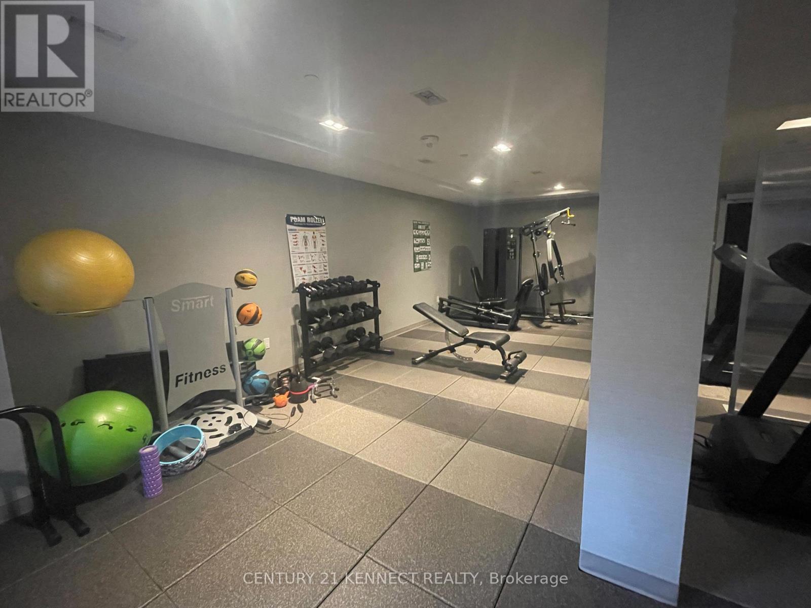 1602- 39 Annie Craig Drive, Toronto, ON photo 18