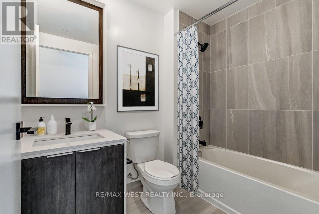 36 Zorra Street — photo 16