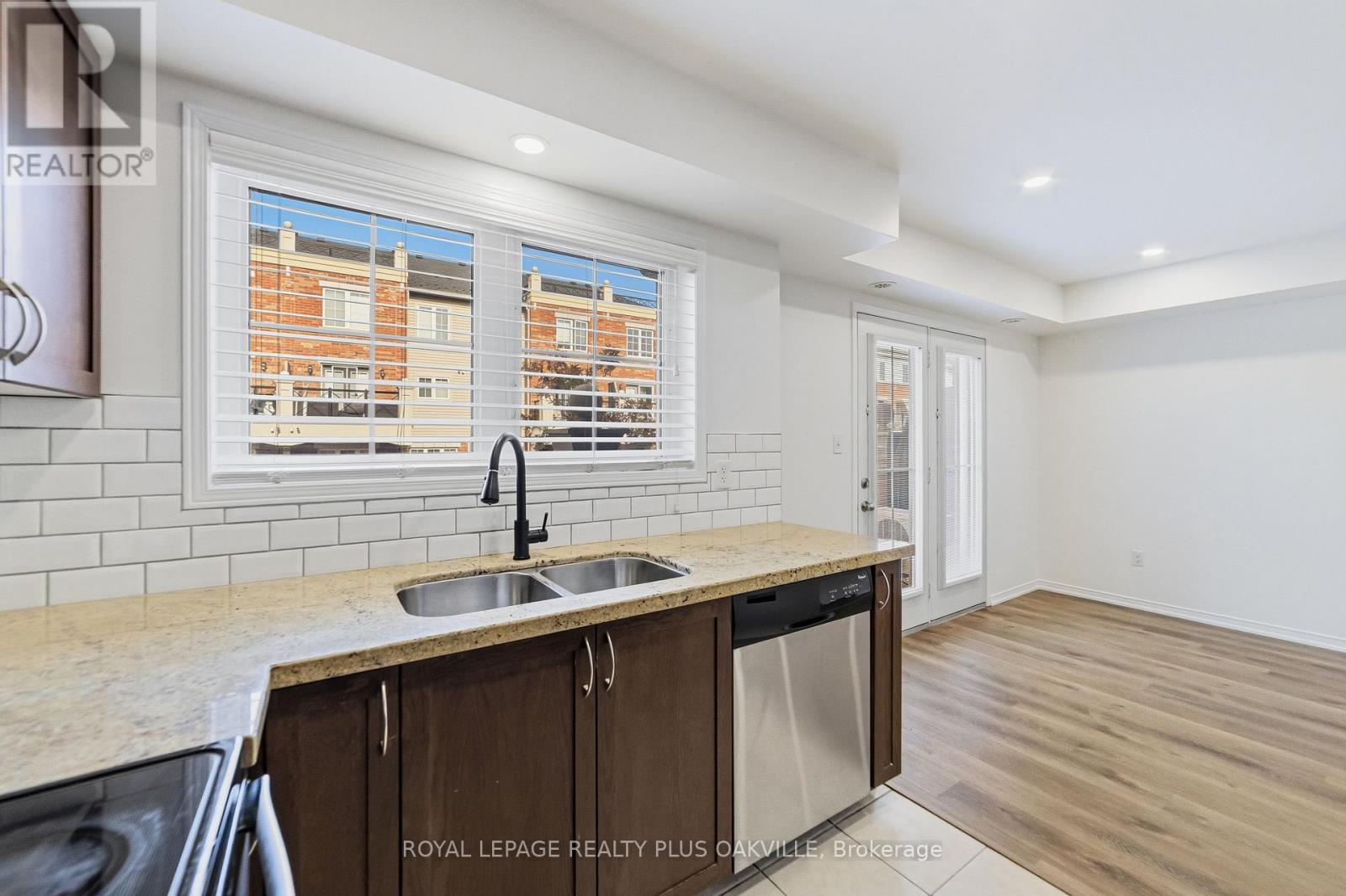 6- 2464 Post Road, Oakville, ON photo 11