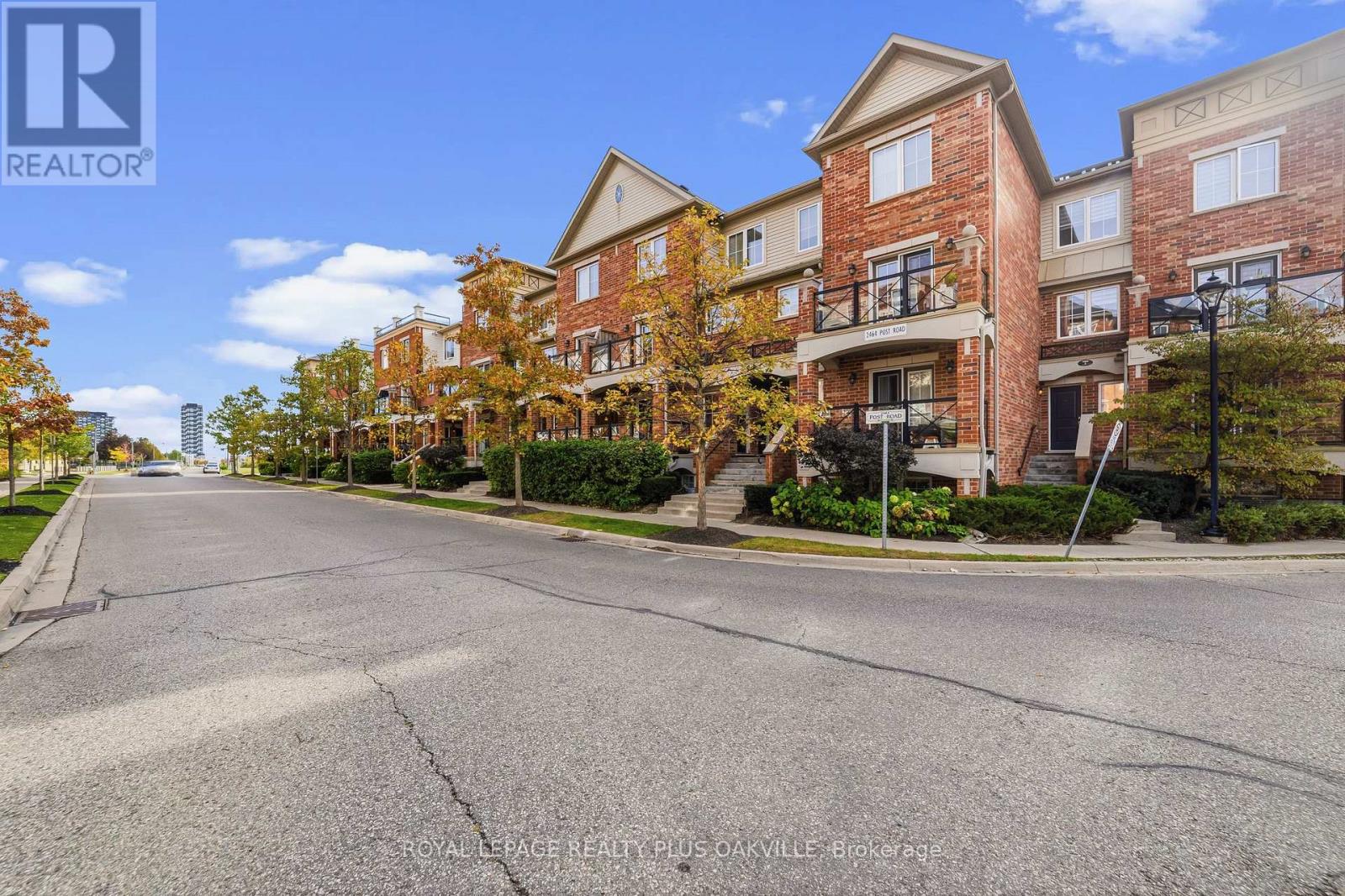 6- 2464 Post Road, Oakville, ON photo 2