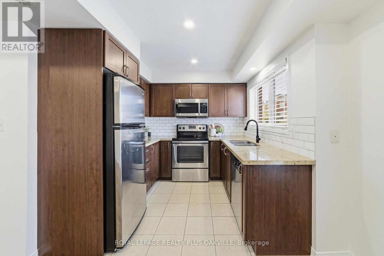 6- 2464 Post Road, Oakville, ON photo 9