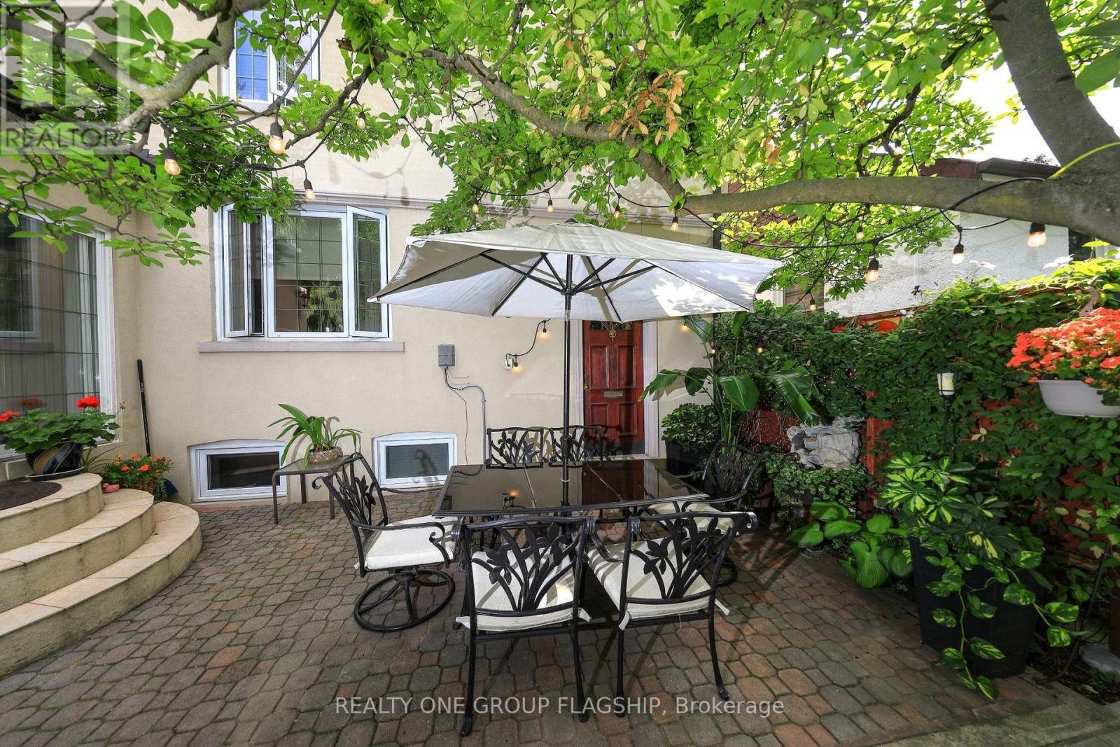 1098 Kipling Avenue, Toronto, ON photo 14