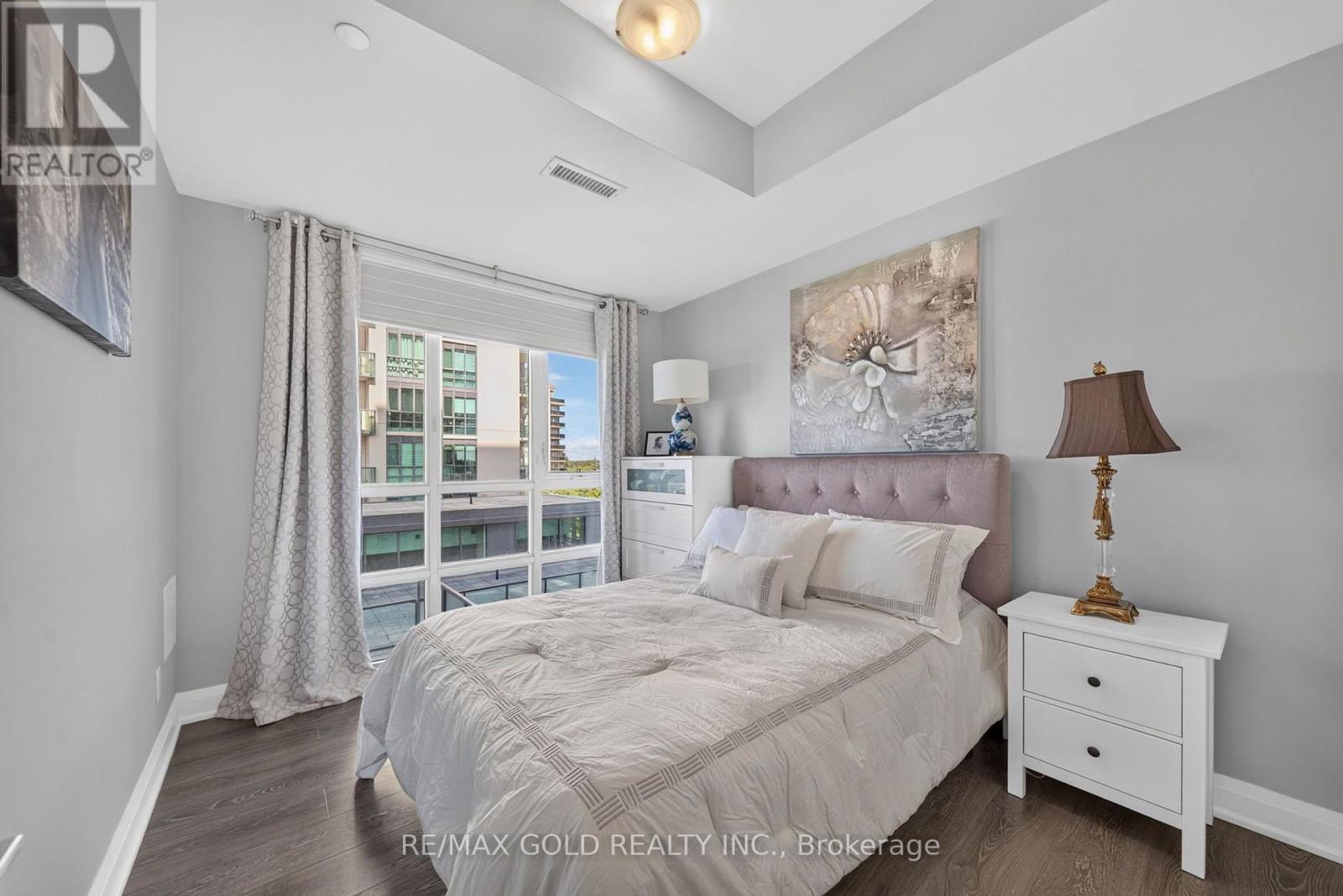 #308 55 YORKLAND BOULEVARD - 23