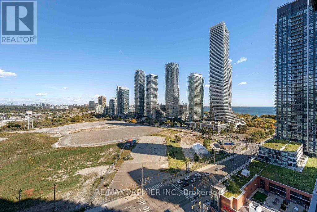 #1807 10 PARK LAWN ROAD - 31