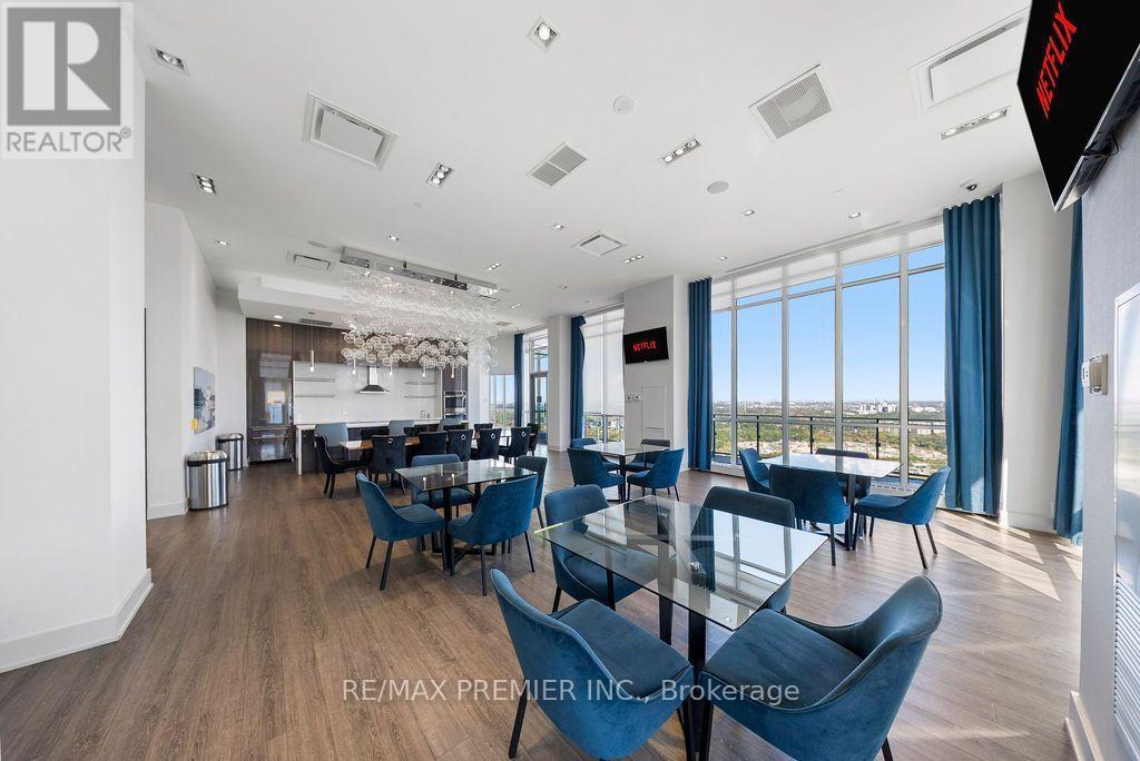 #1807 10 PARK LAWN ROAD - 35