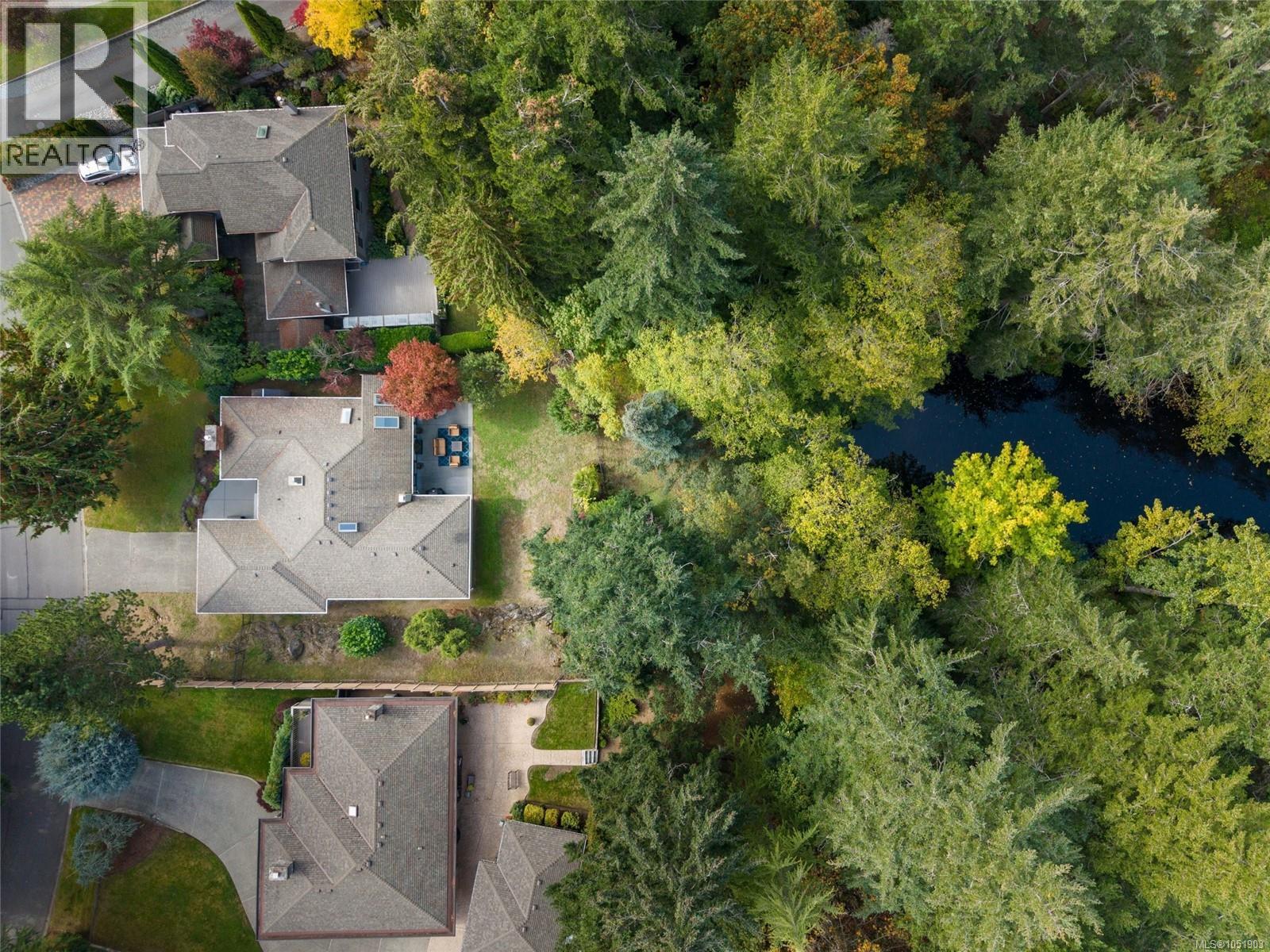 1089 Donwood Dr - 39