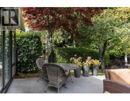 1089 Donwood Dr, Saanich, BC V8X4G3 Photo 33
