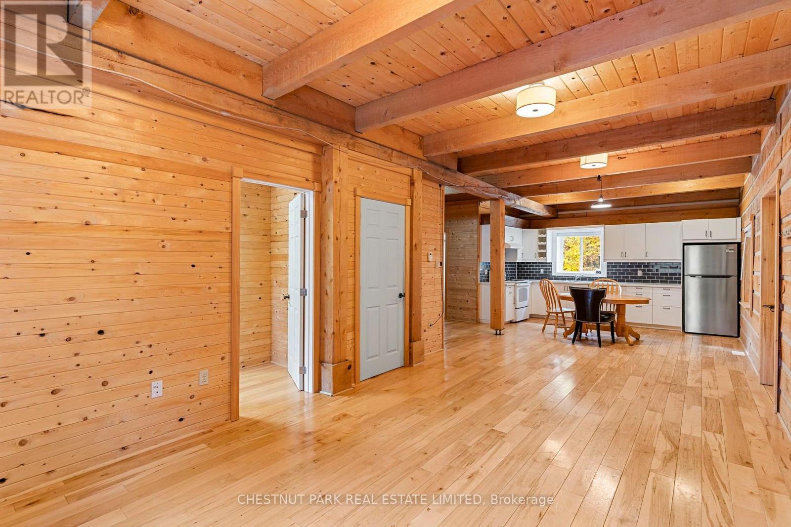 4380 Kennisis Lake Road, Dysart et al, ON photo 17