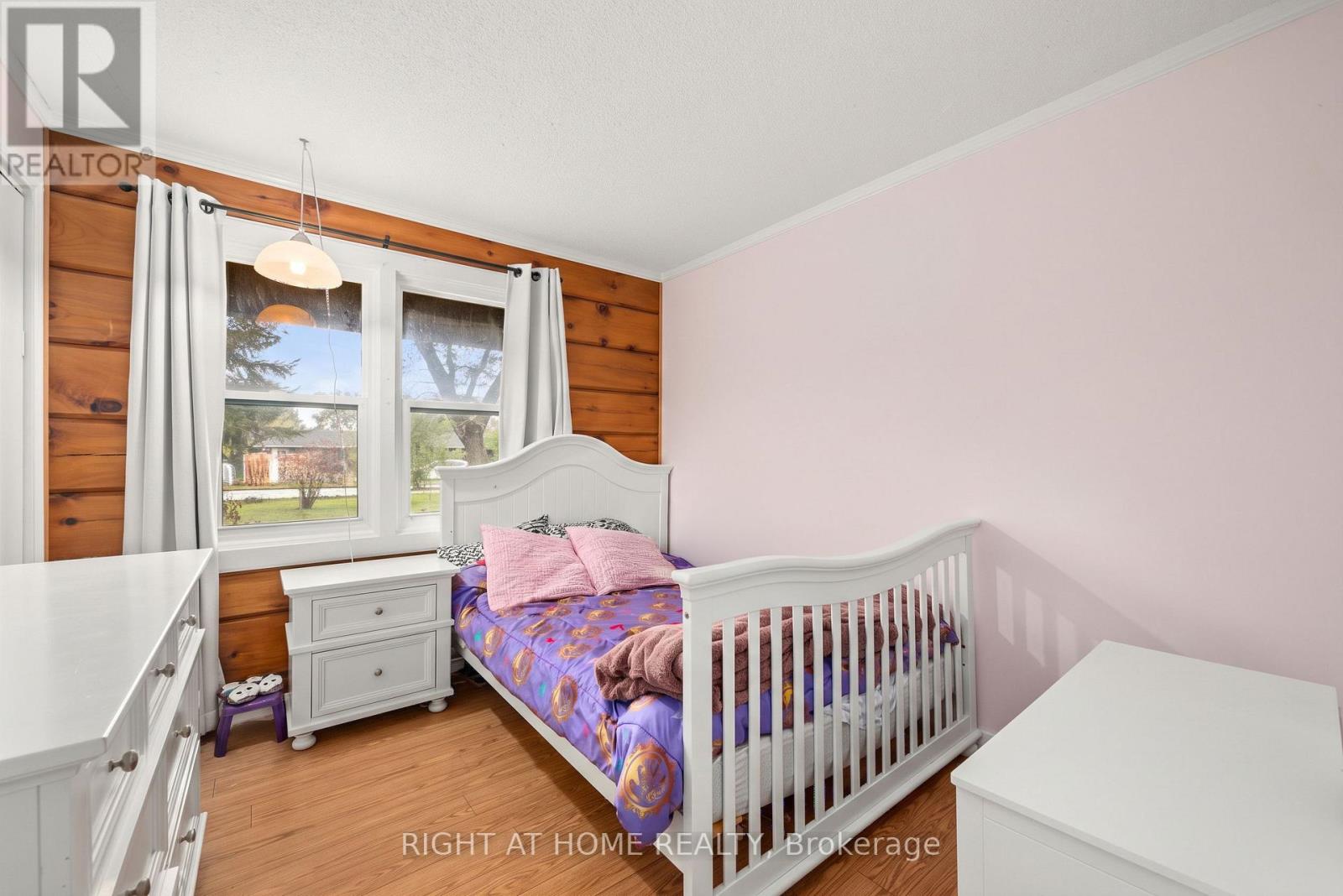 78 HILLSIDE DRIVE - 26